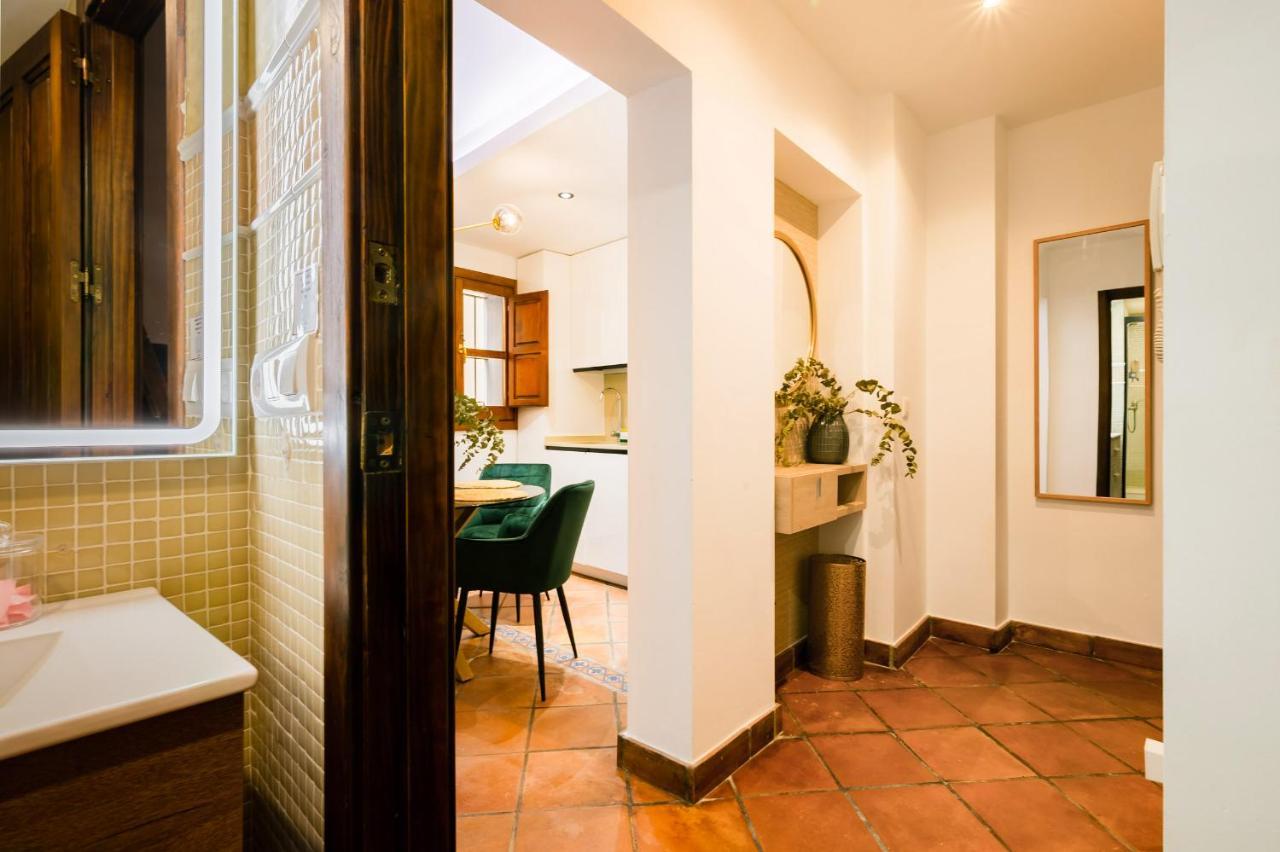 Suites Duplex Deluxe Sevilla Center Esterno foto
