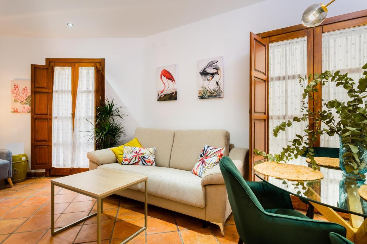 Suites Duplex Deluxe Sevilla Center Esterno foto
