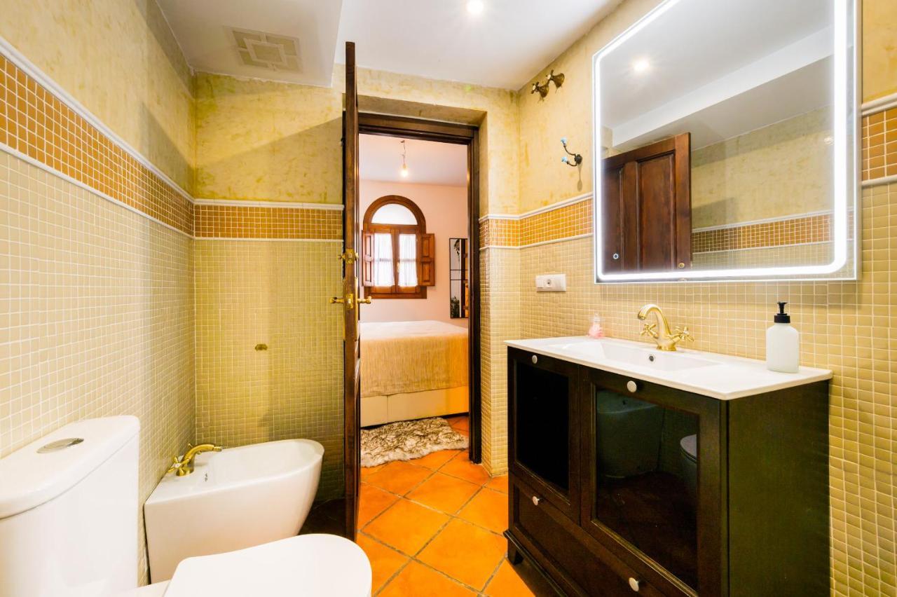 Suites Duplex Deluxe Sevilla Center Esterno foto